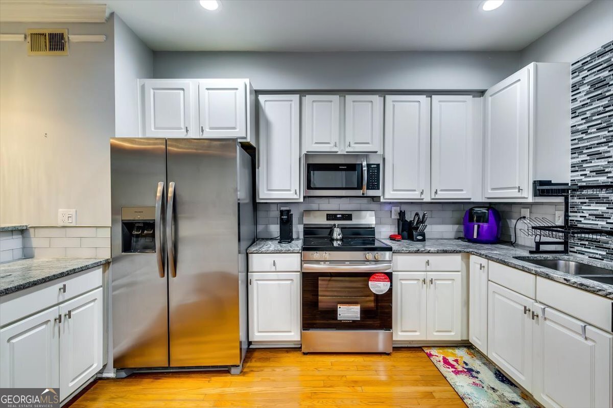 375 Highland Avenue Atlanta - Photo 8