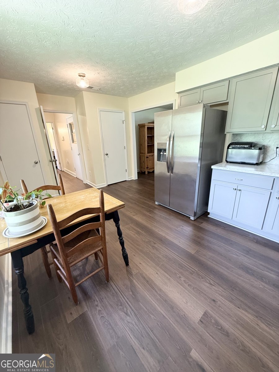 815 McCurdy Blvd Manchester - Photo 10