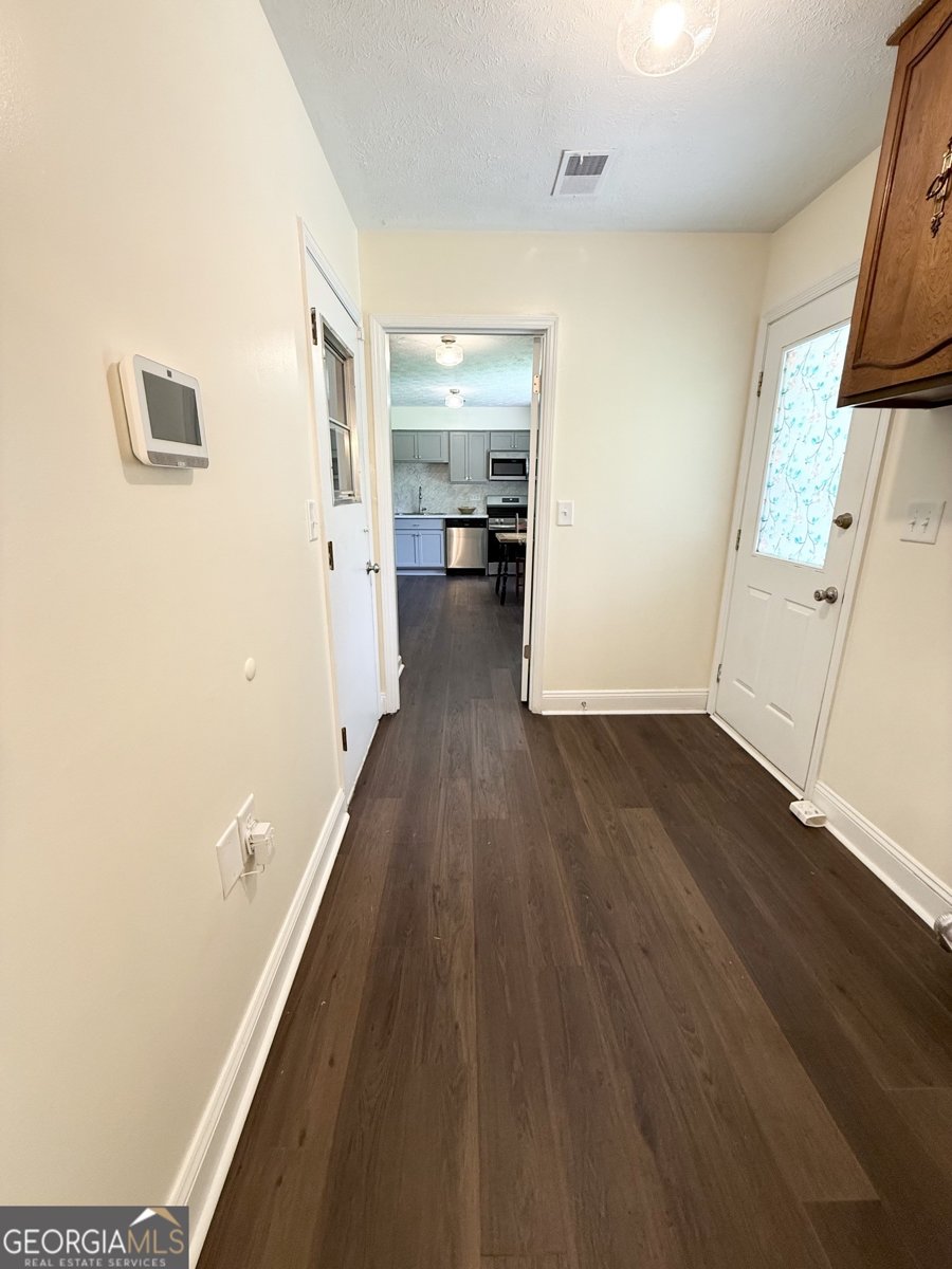 815 McCurdy Blvd Manchester - Photo 14