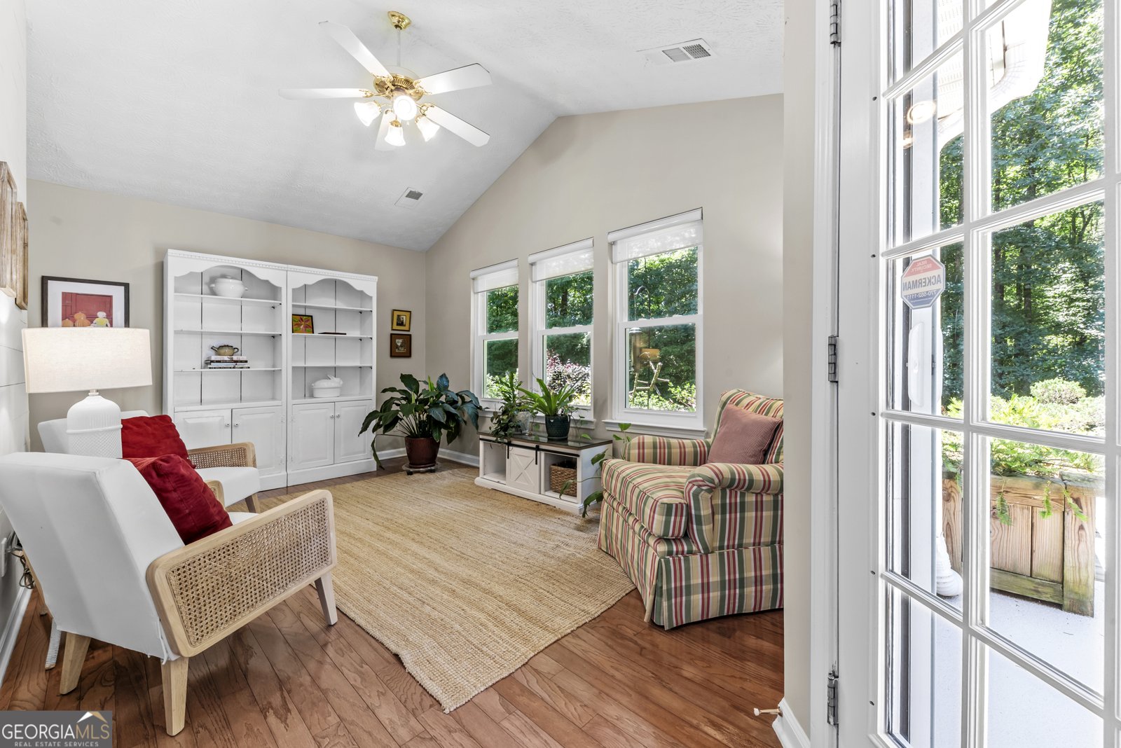 4652 Devencrest Lane Buford - Photo 17