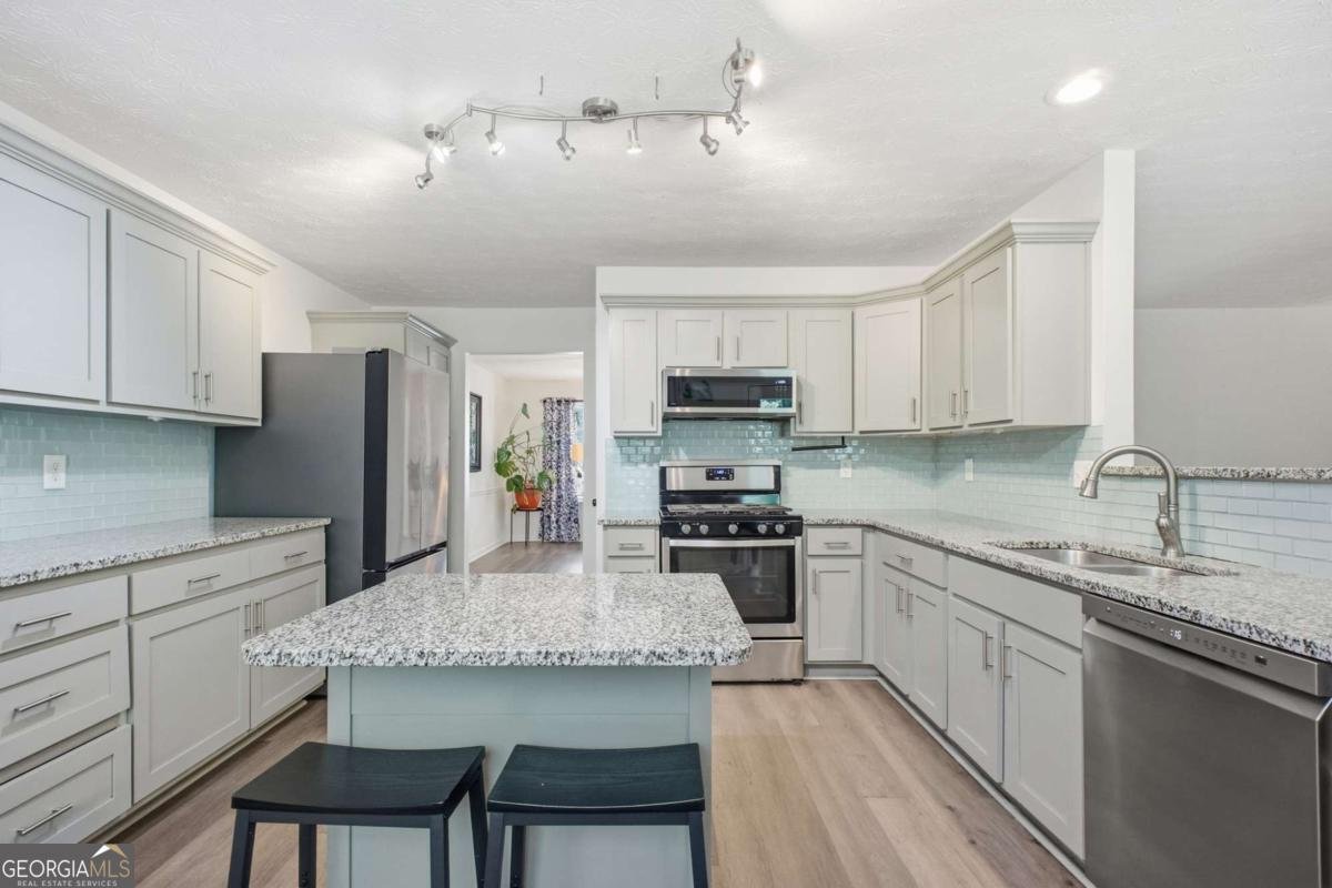 2758 Harbins Bend Lane Dacula - Photo 17
