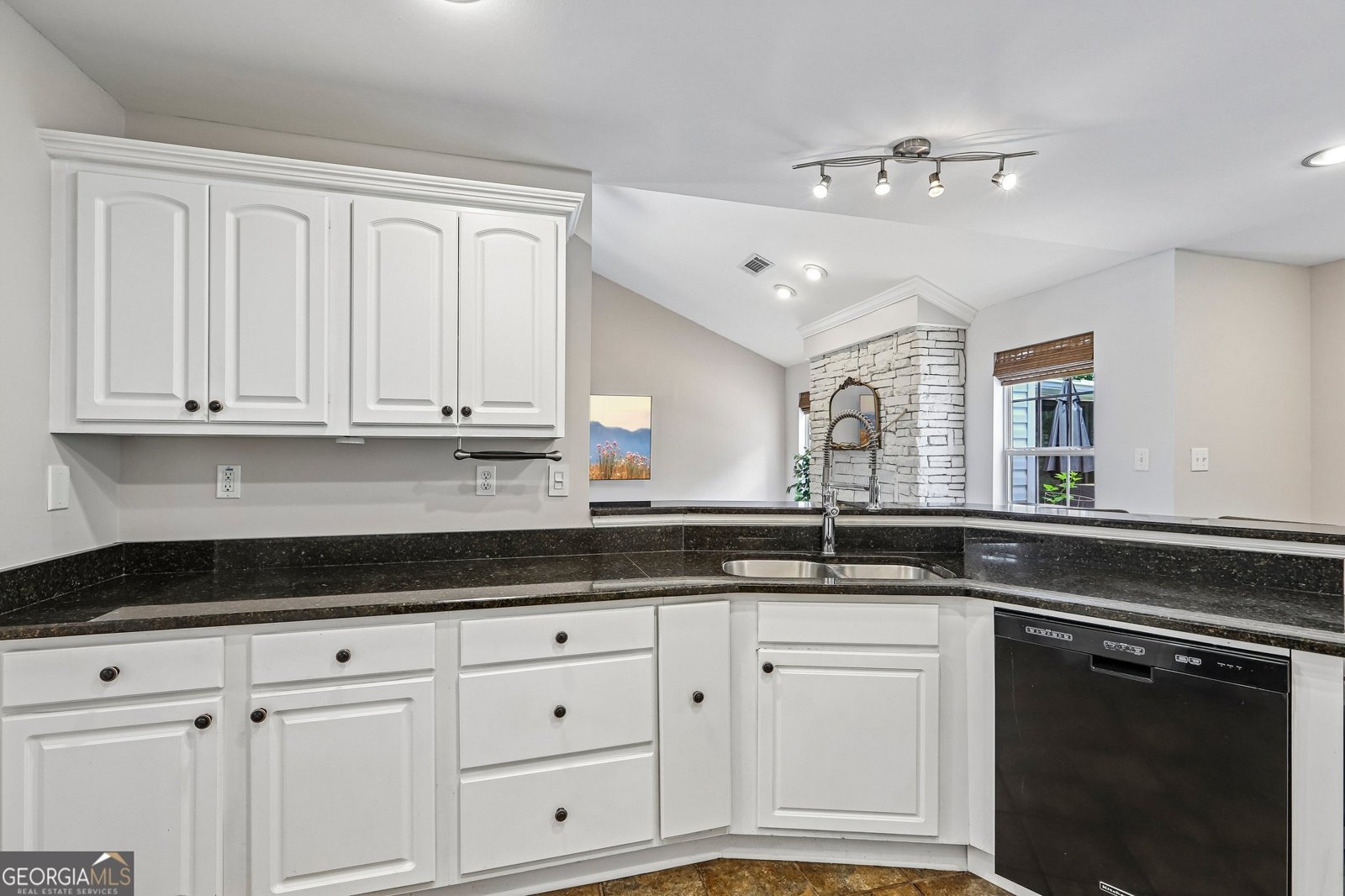 79 Driftwood Court Newnan - Photo 13