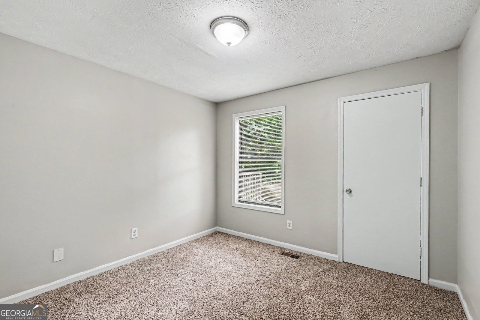 6085 Cowan Mill Road Douglasville - Photo 13