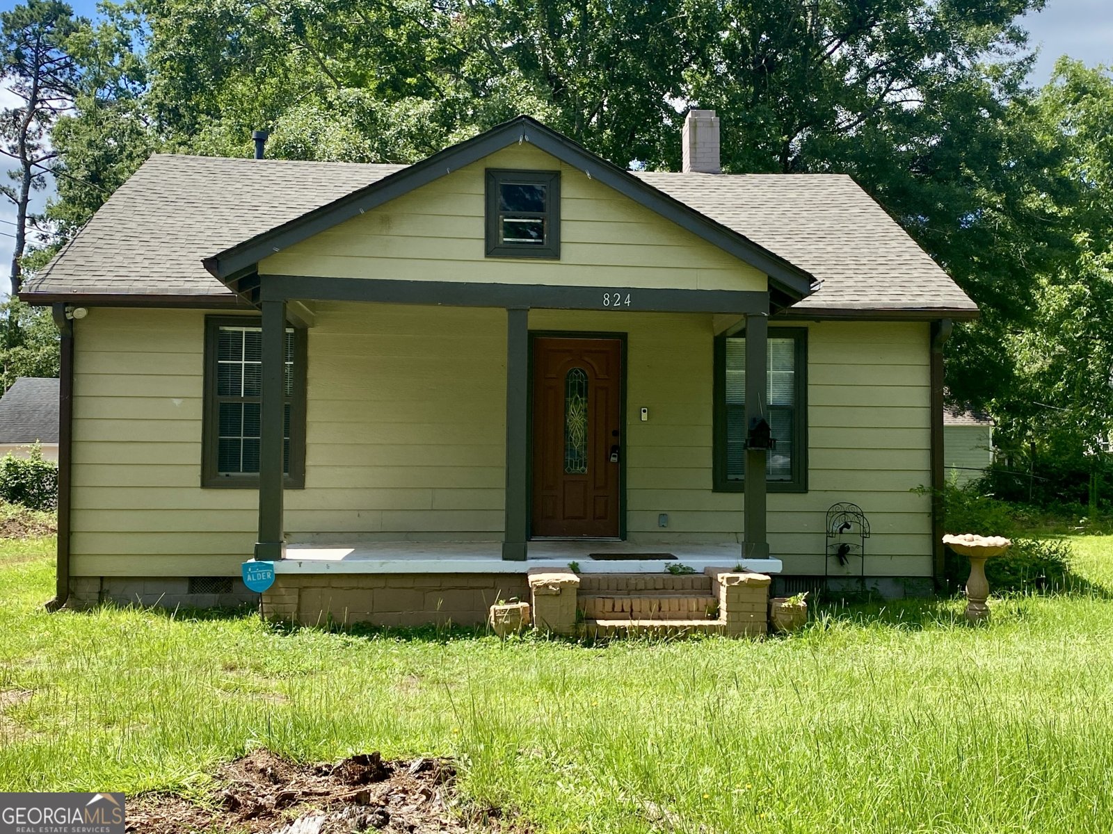 824 White Street Griffin - main photo