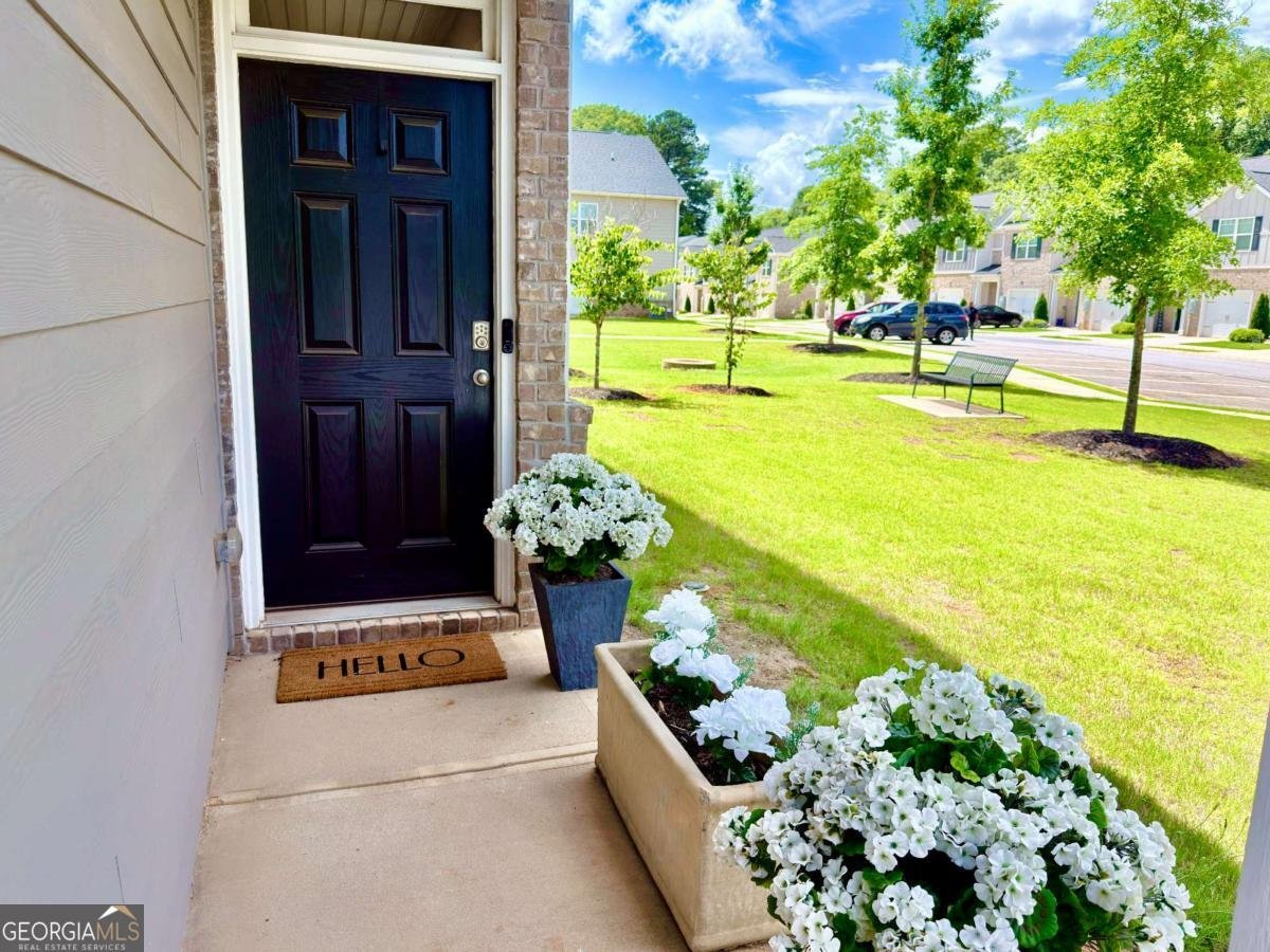 111 Hampton Circle Mcdonough - main photo