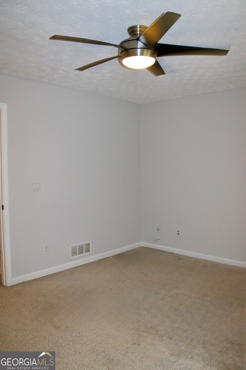 2160 Lakeway Drive Dacula - Photo 28