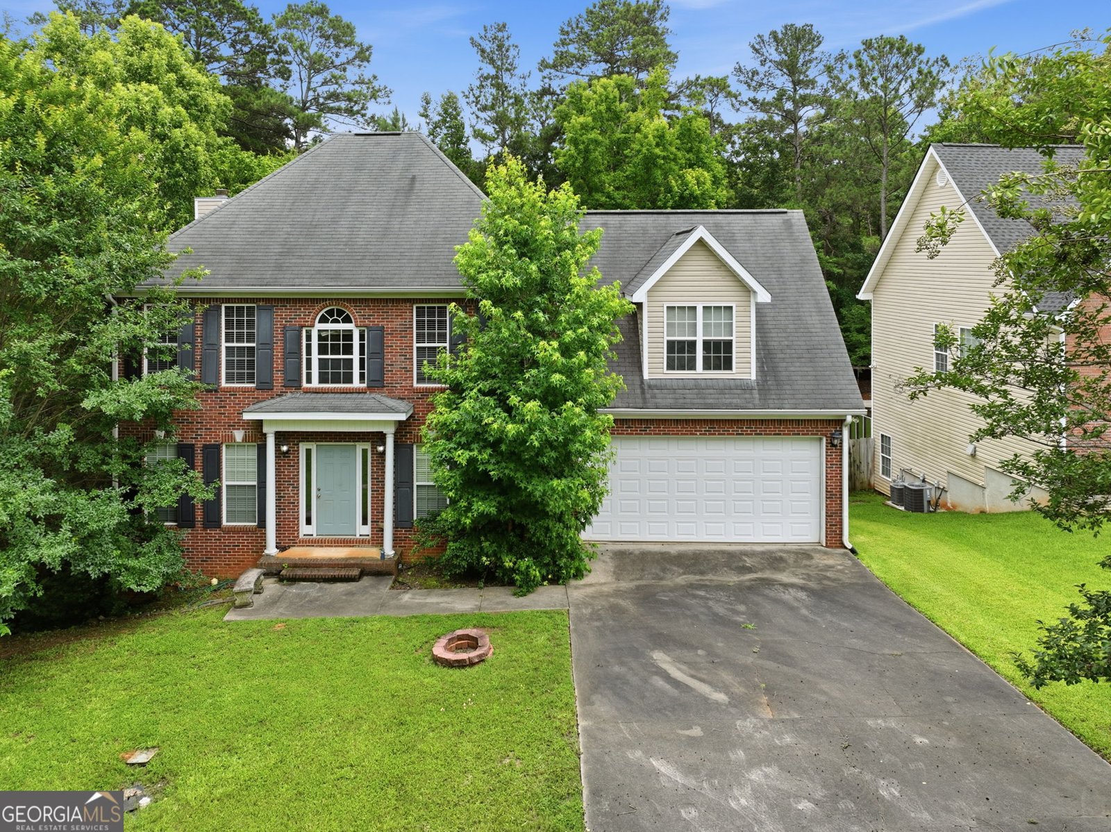 141 Masters Cove Macon - main photo