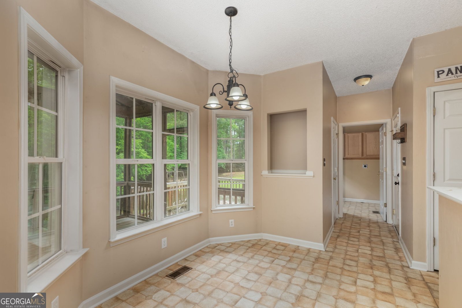 141 Masters Cove Macon - Photo 13