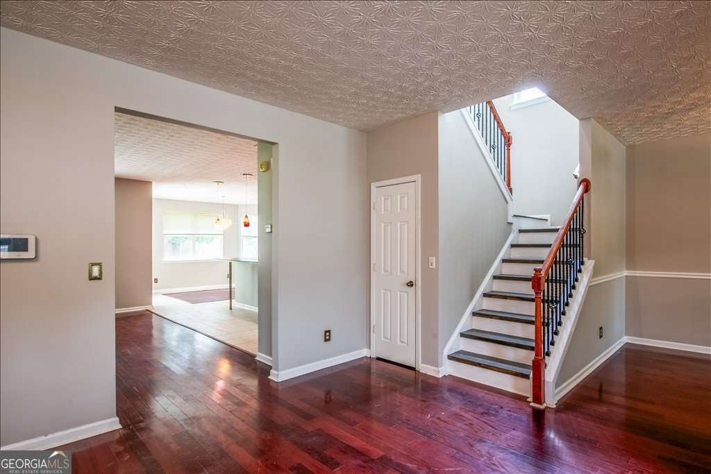 6164 Chastain Way Fairburn - Photo 6