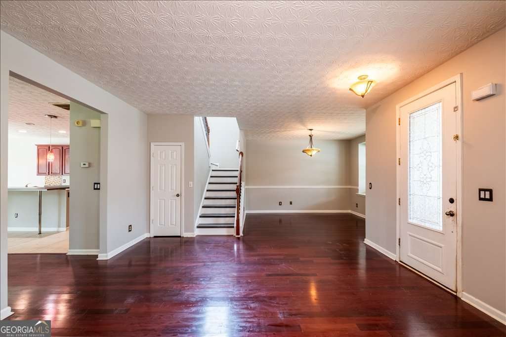 6164 Chastain Way Fairburn - Photo 7