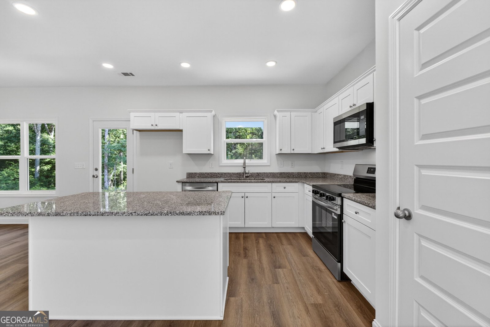 205 Yancey Road Covington - Photo 9