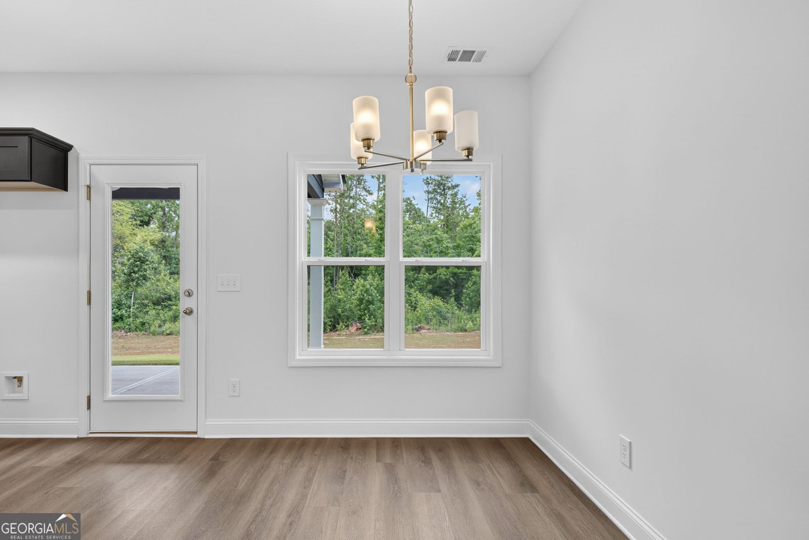 335 Yancey Road Covington - Photo 11