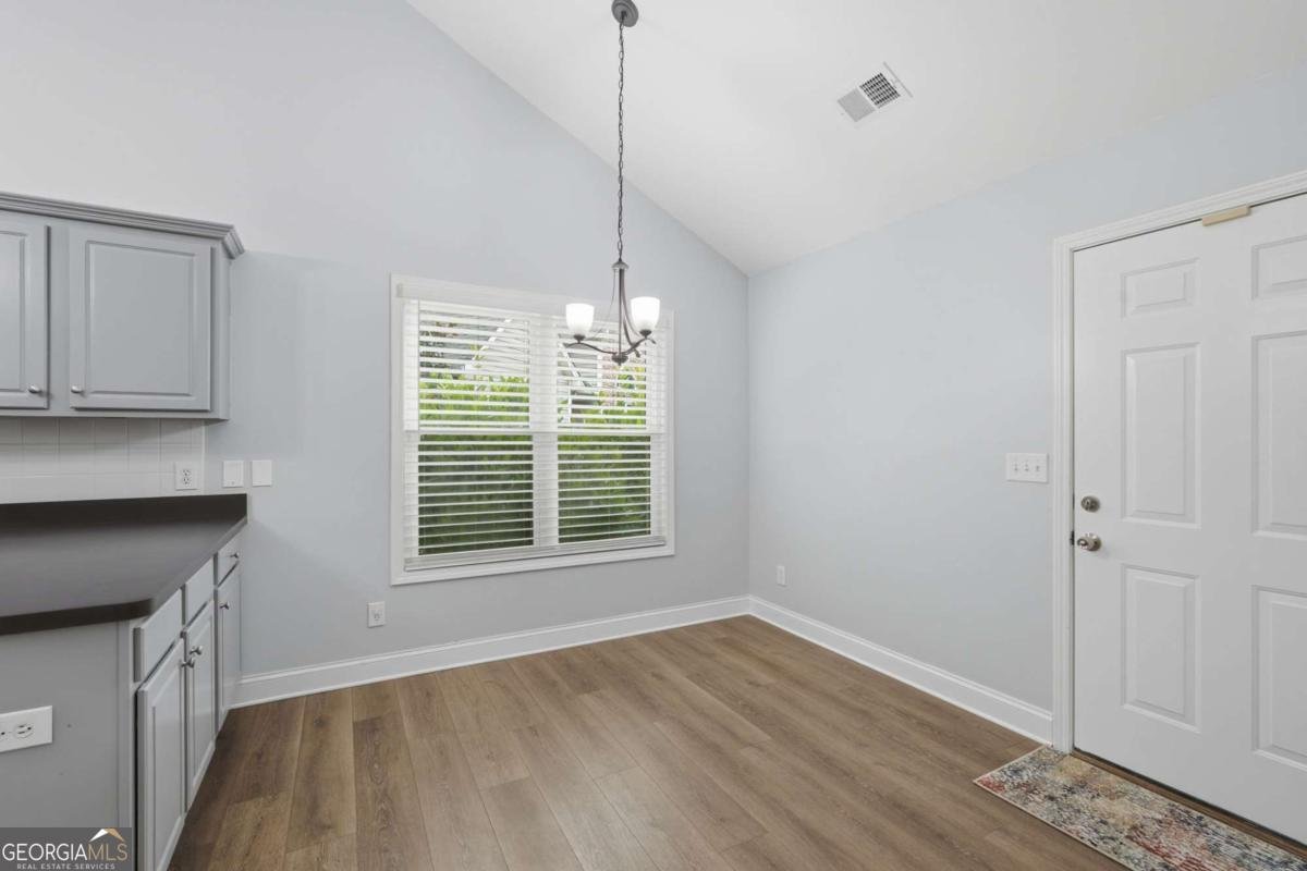 5734 Harthorn Park Place Buford - Photo 10