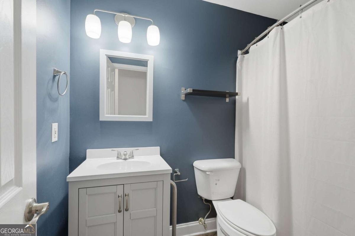 5734 Harthorn Park Place Buford - Photo 16