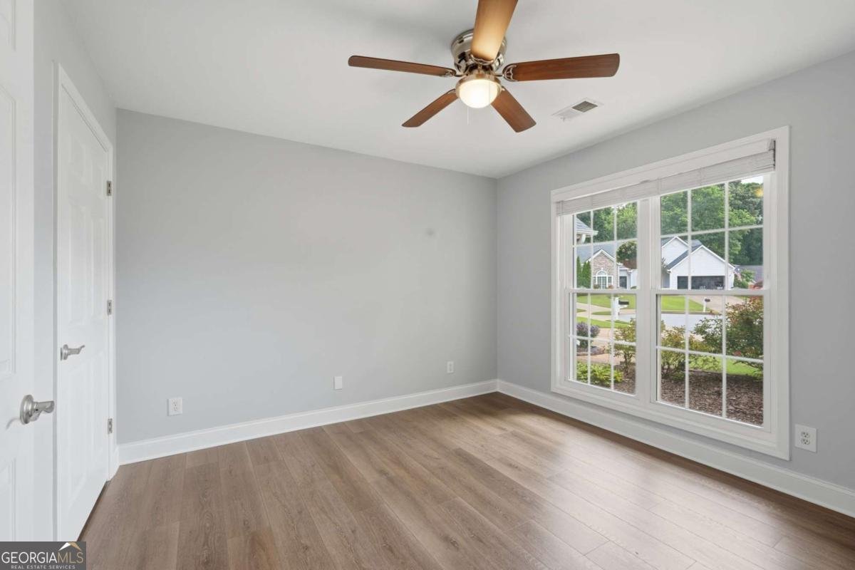 5734 Harthorn Park Place Buford - Photo 19