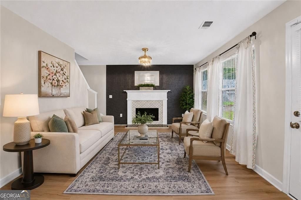 359 Howell Drive Atlanta - Photo 8