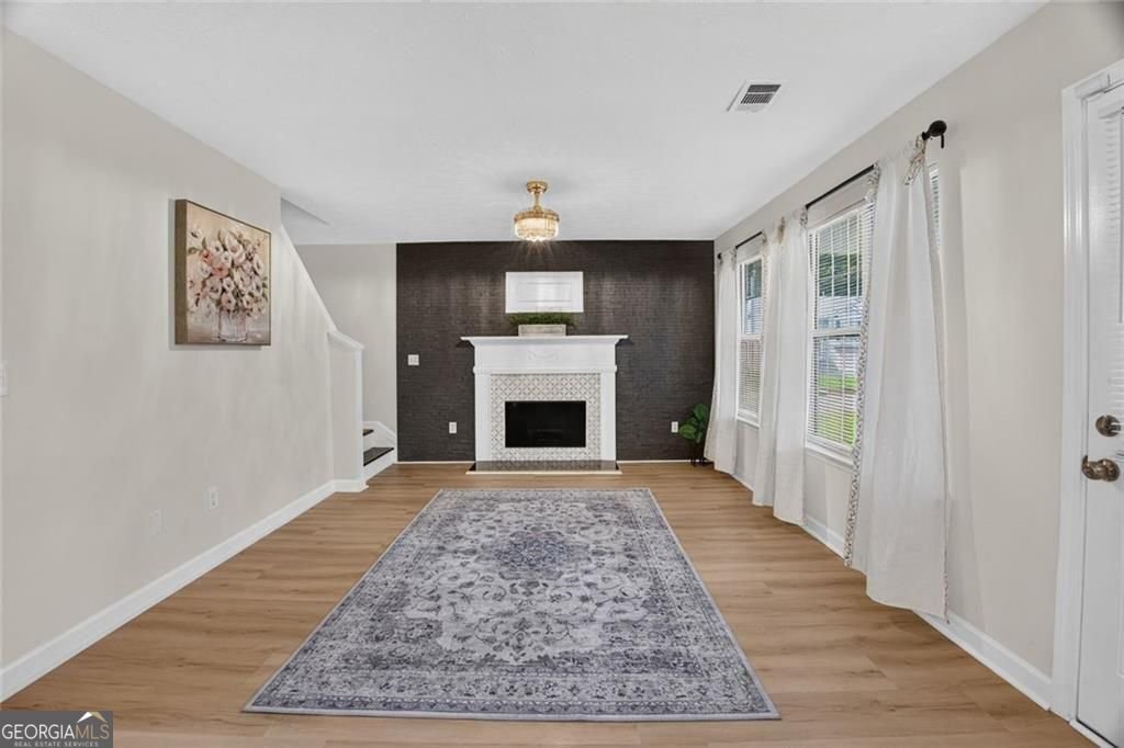 359 Howell Drive Atlanta - Photo 9