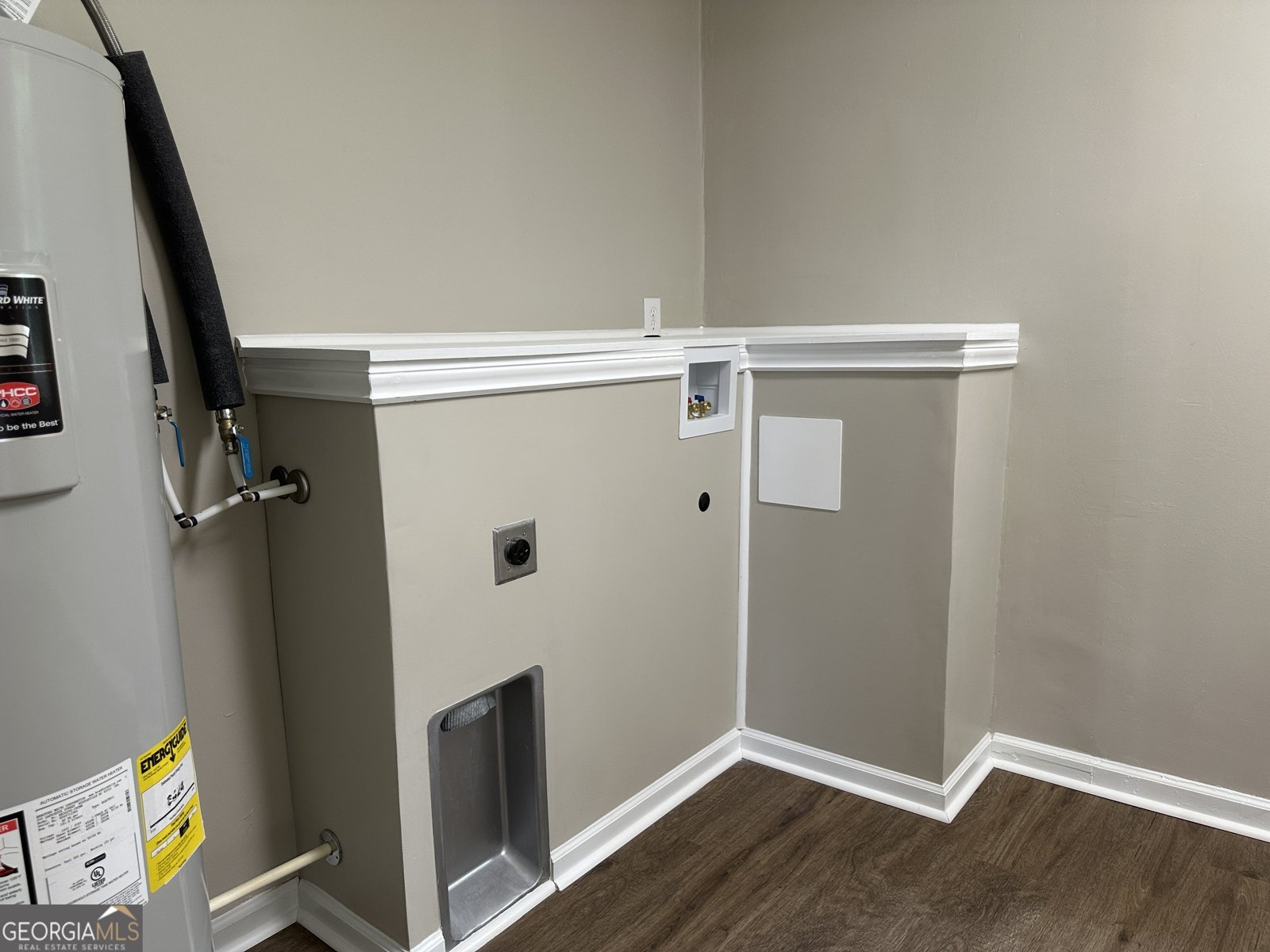 6460 Gibson Road Macon - Photo 18
