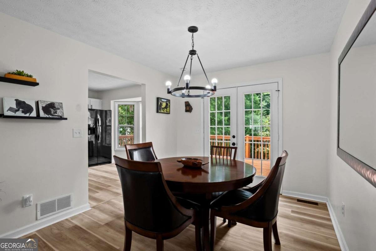 613 Silverwood Court Marietta - Photo 8