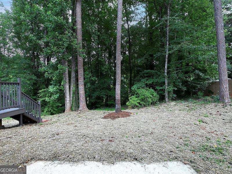 1034 Bettina Court Mableton - Photo 33