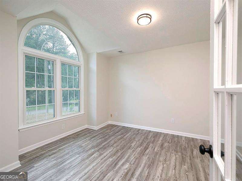 1034 Bettina Court Mableton - Photo 9