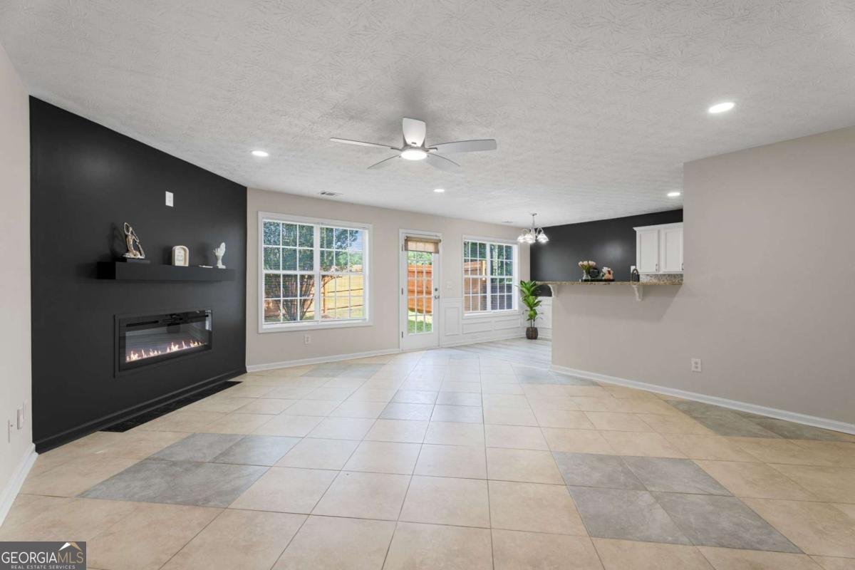 599 Shadow Valley Court Lithonia - Photo 8