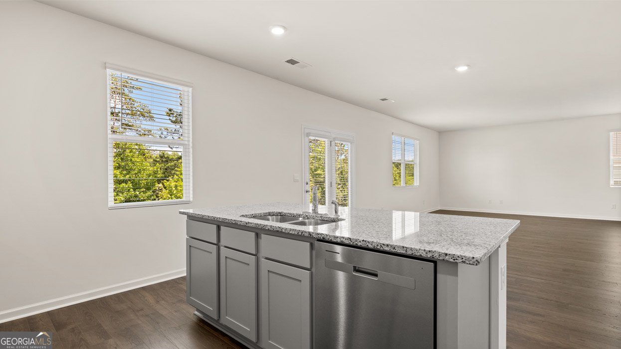 113 White Spruce Way Newnan - Photo 7