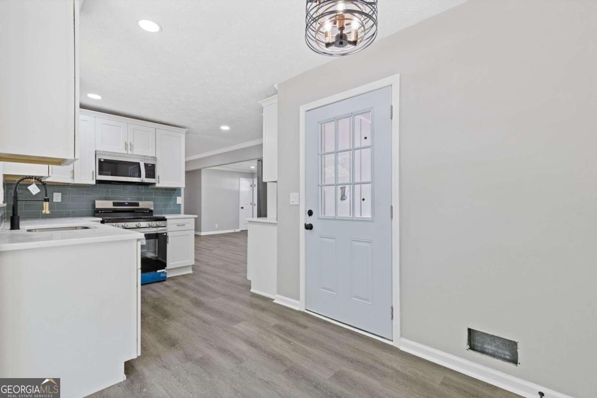 453 Edwards Court Lawrenceville - Photo 11