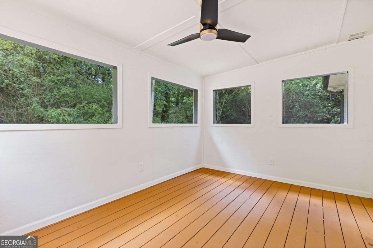 453 Edwards Court Lawrenceville - Photo 18