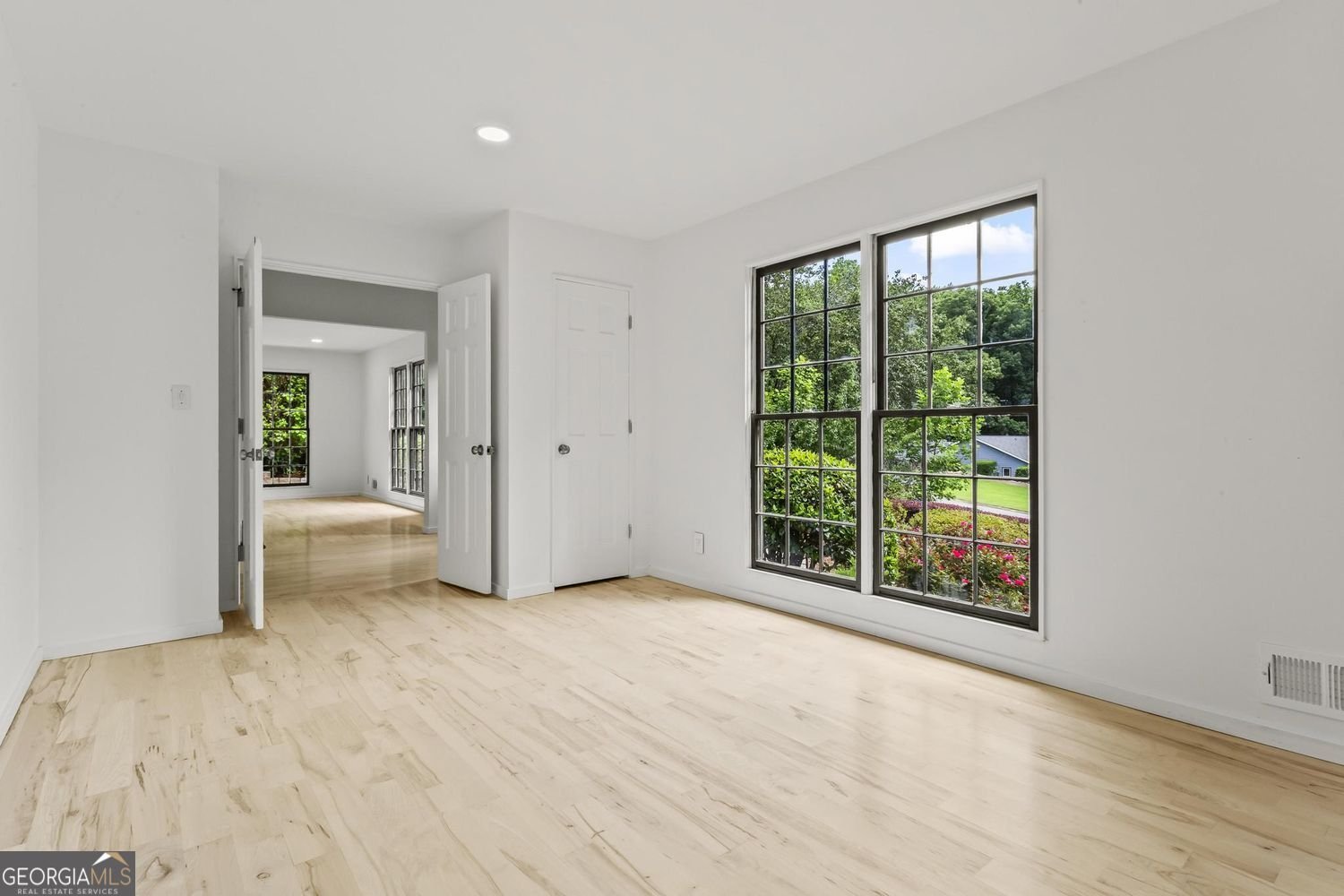 1189 Forest Brook Court Marietta - Photo 10