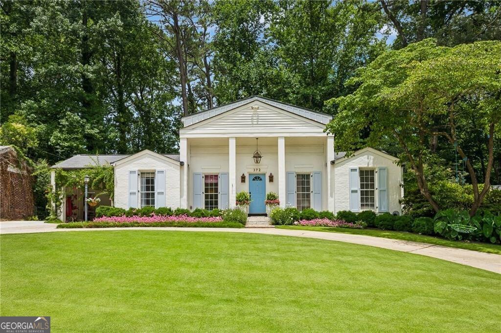 372 Pine Forest Road Atlanta - main photo