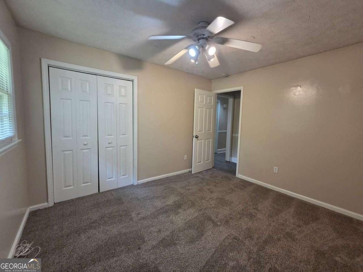 247 Sandra Drive Lilburn - Photo 22