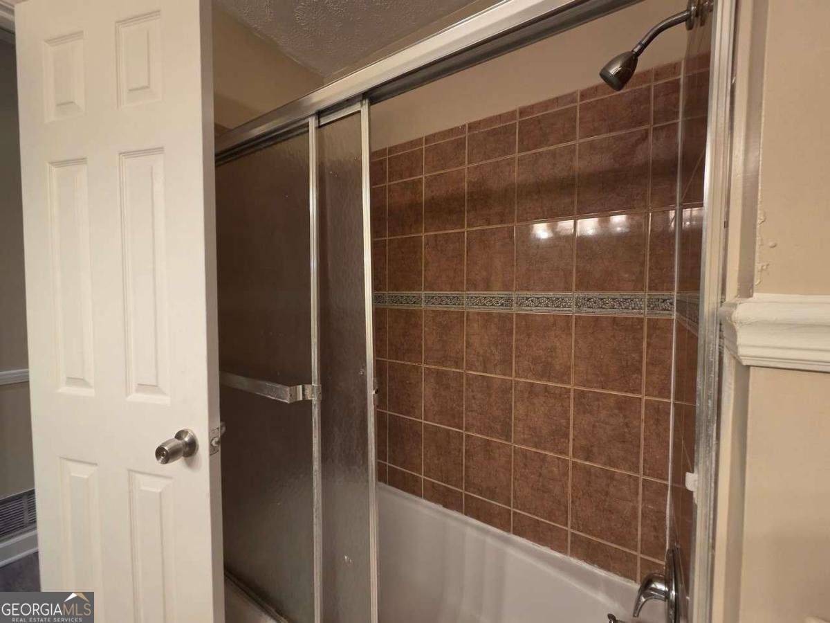 247 Sandra Drive Lilburn - Photo 29