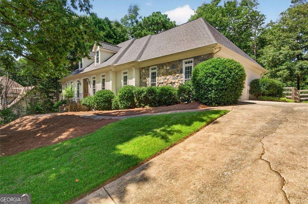125 Lazy Laurel Chase Roswell - main photo
