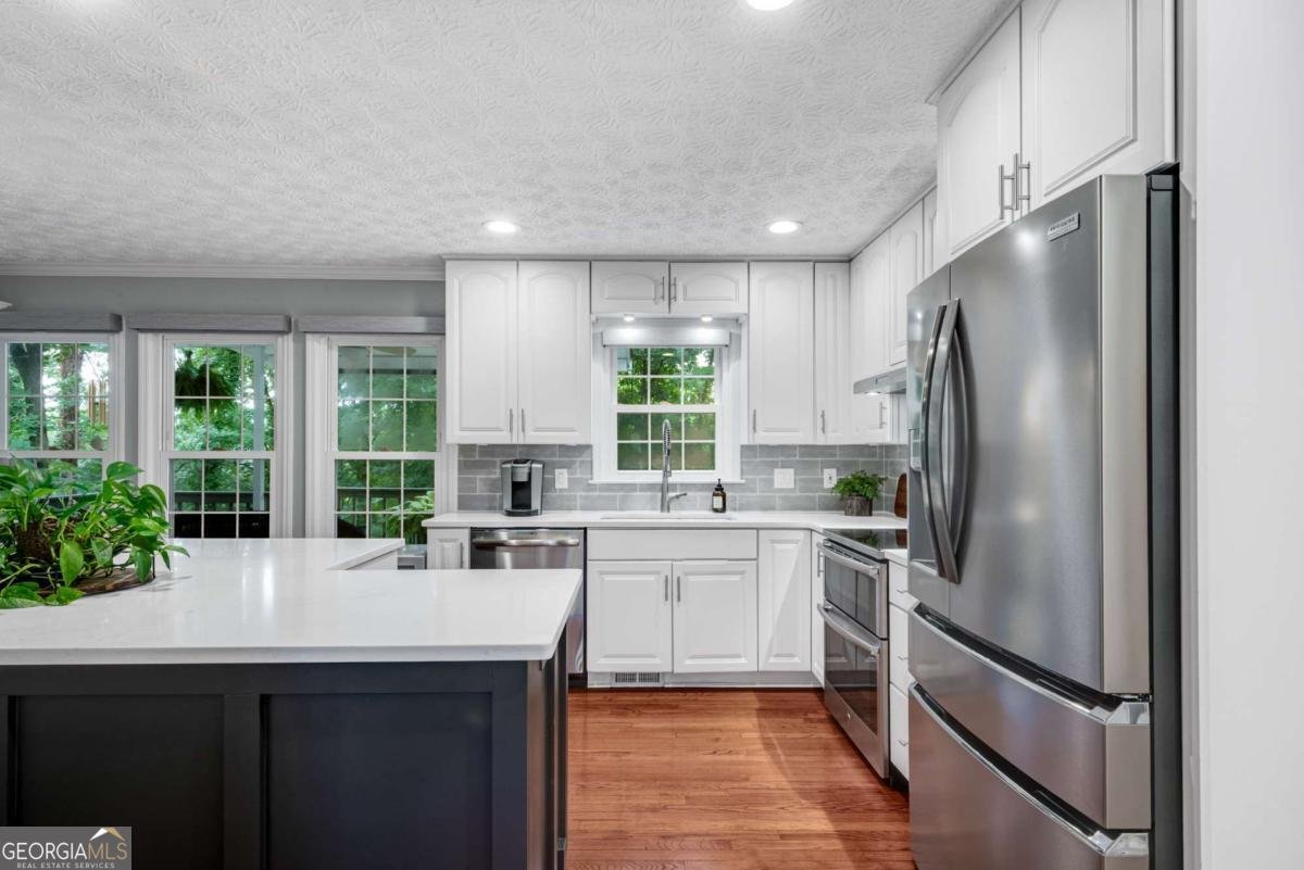 5007 Willow Creek Drive Woodstock - Photo 12