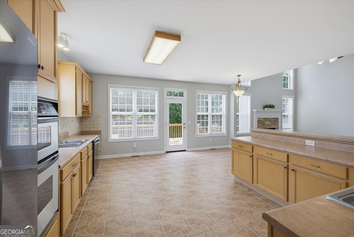 2467 Wilshire Way Douglasville - Photo 14
