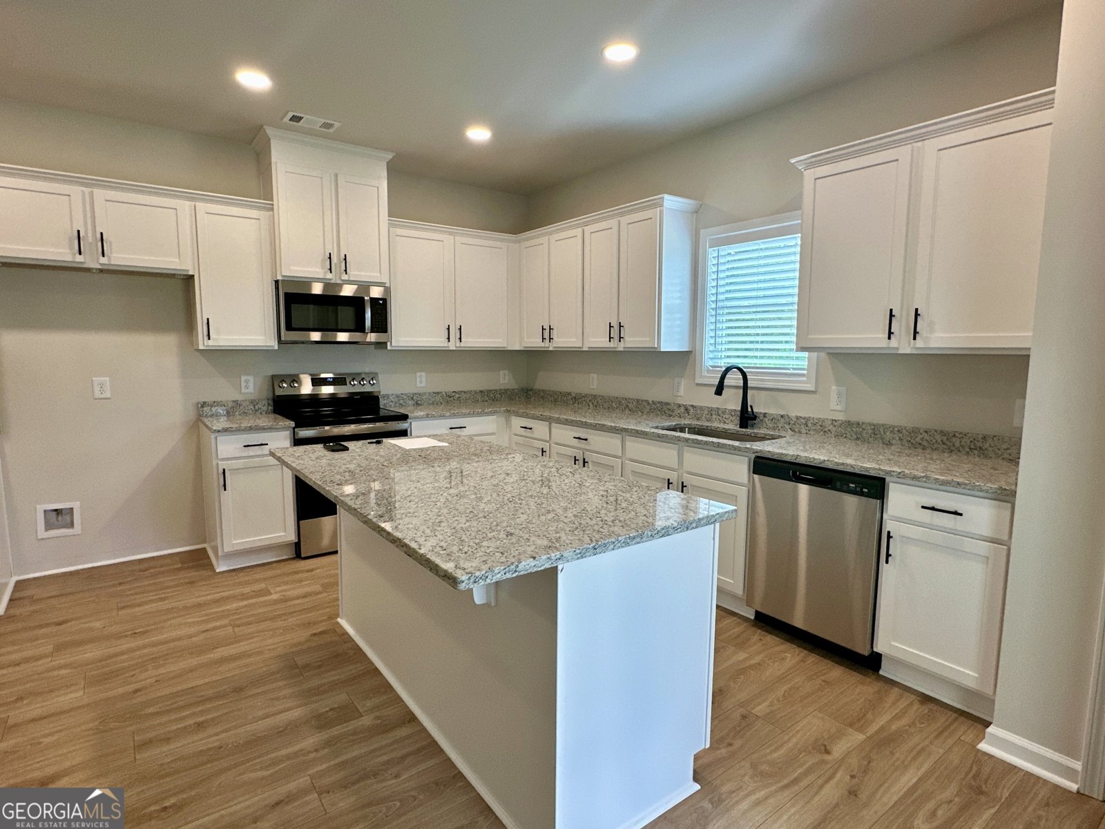 1381 Sunshine Road Toccoa - Photo 8