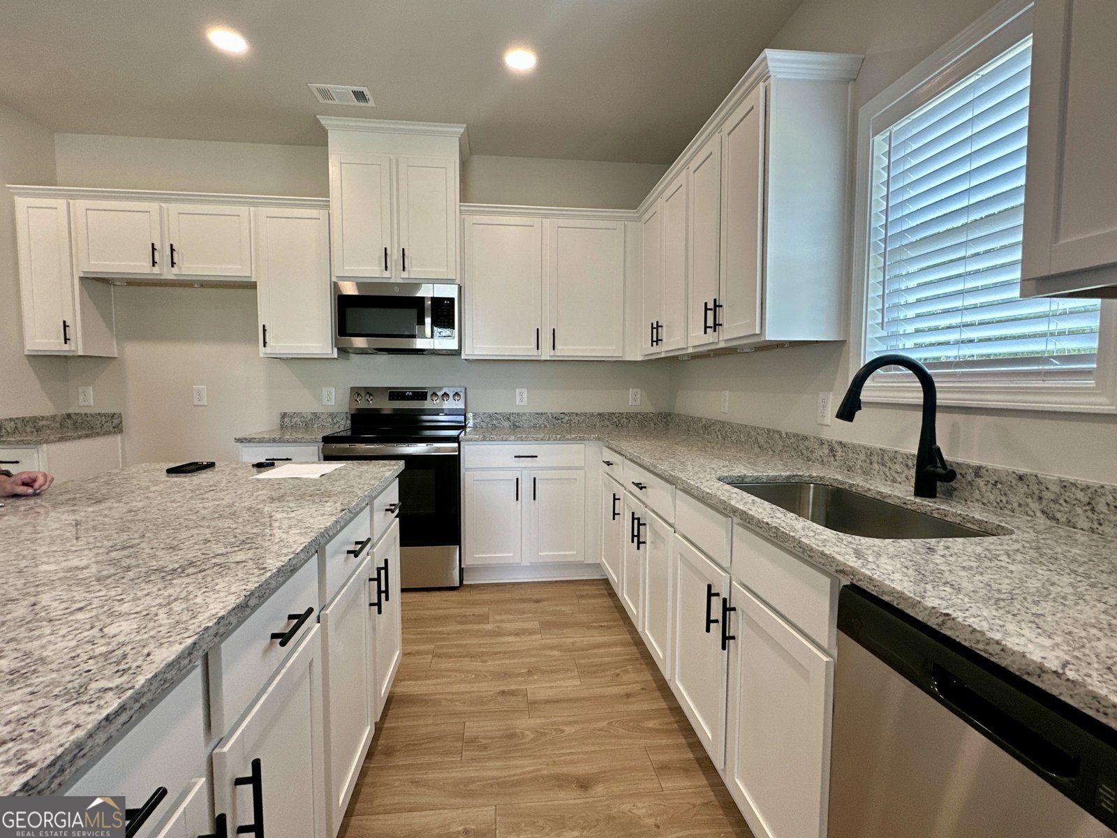 1381 Sunshine Road Toccoa - Photo 9