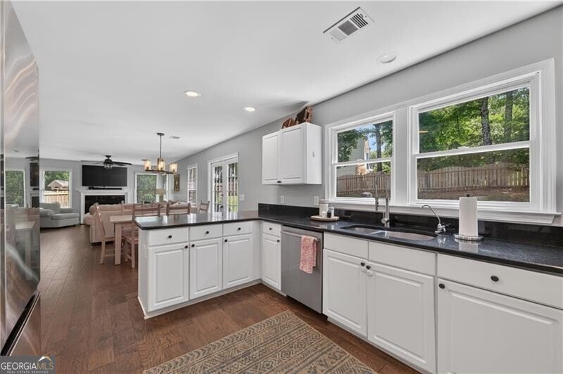 3352 Pigeon Hawk Court Peachtree Corners - Photo 14