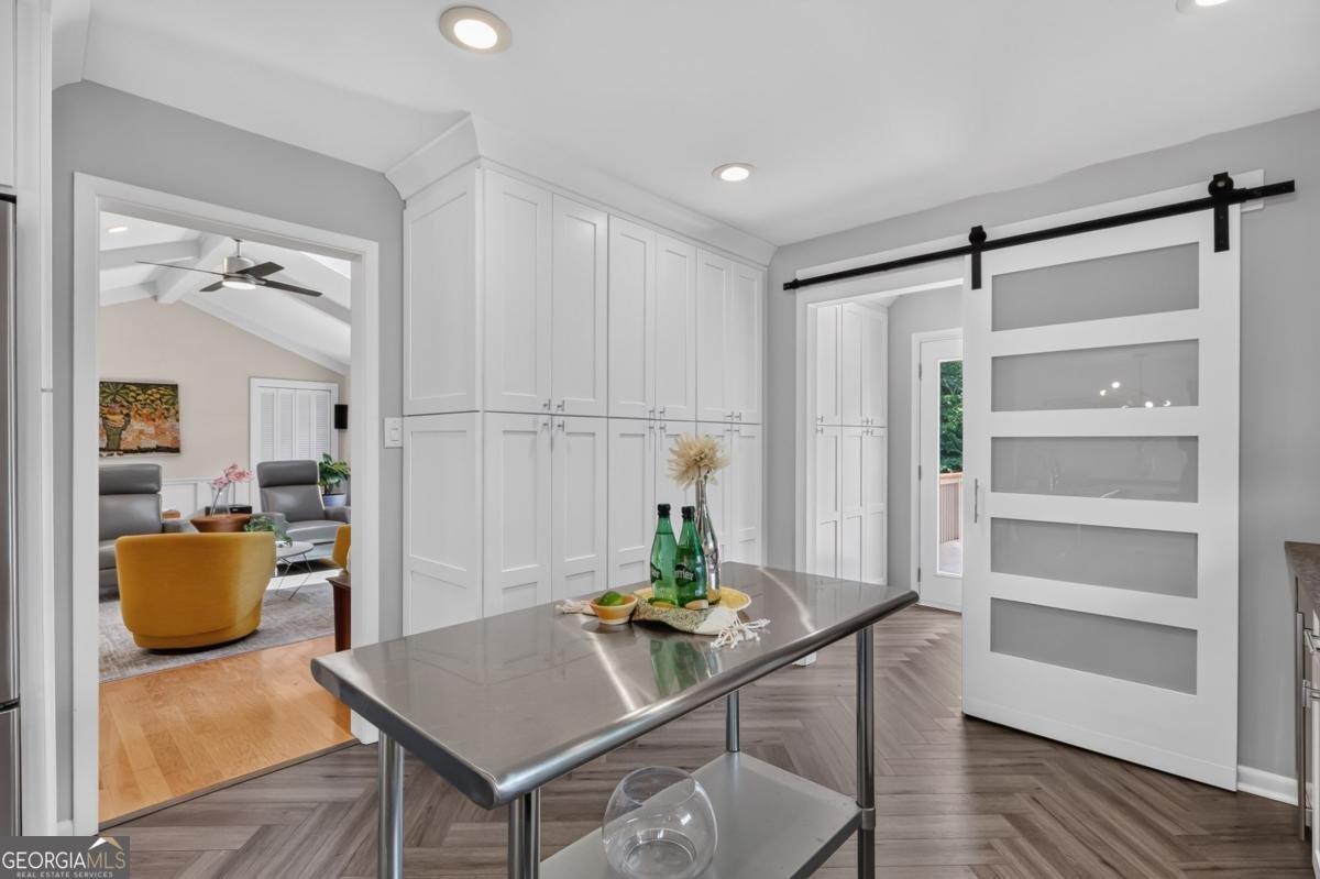 756 Hillwood Drive Marietta - Photo 11