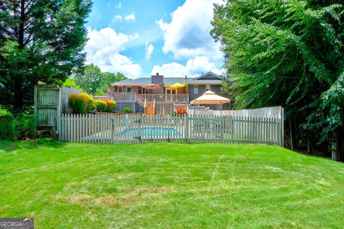 756 Hillwood Drive Marietta - Photo 6