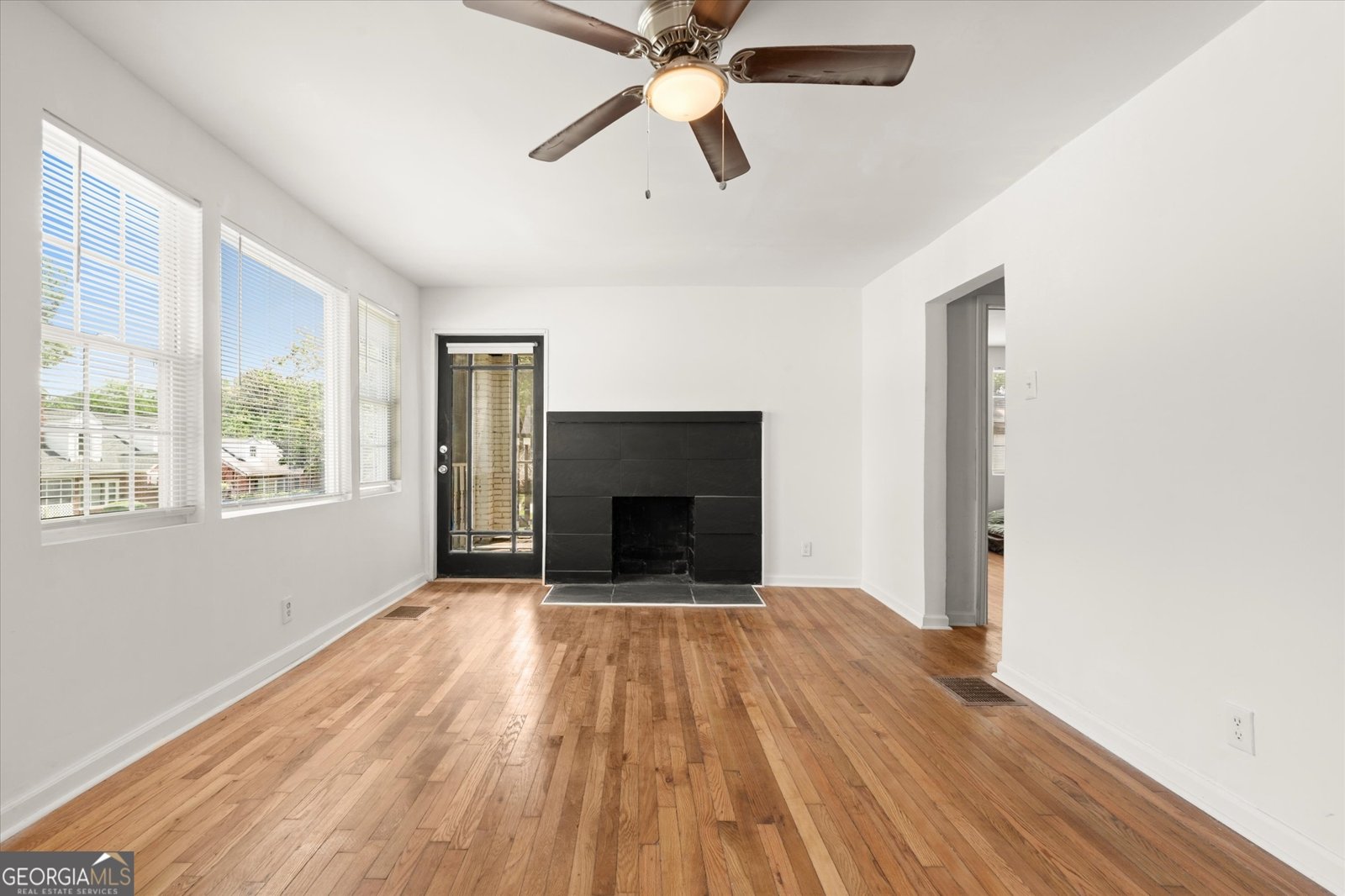 1322 Thurgood Street Atlanta - Photo 10
