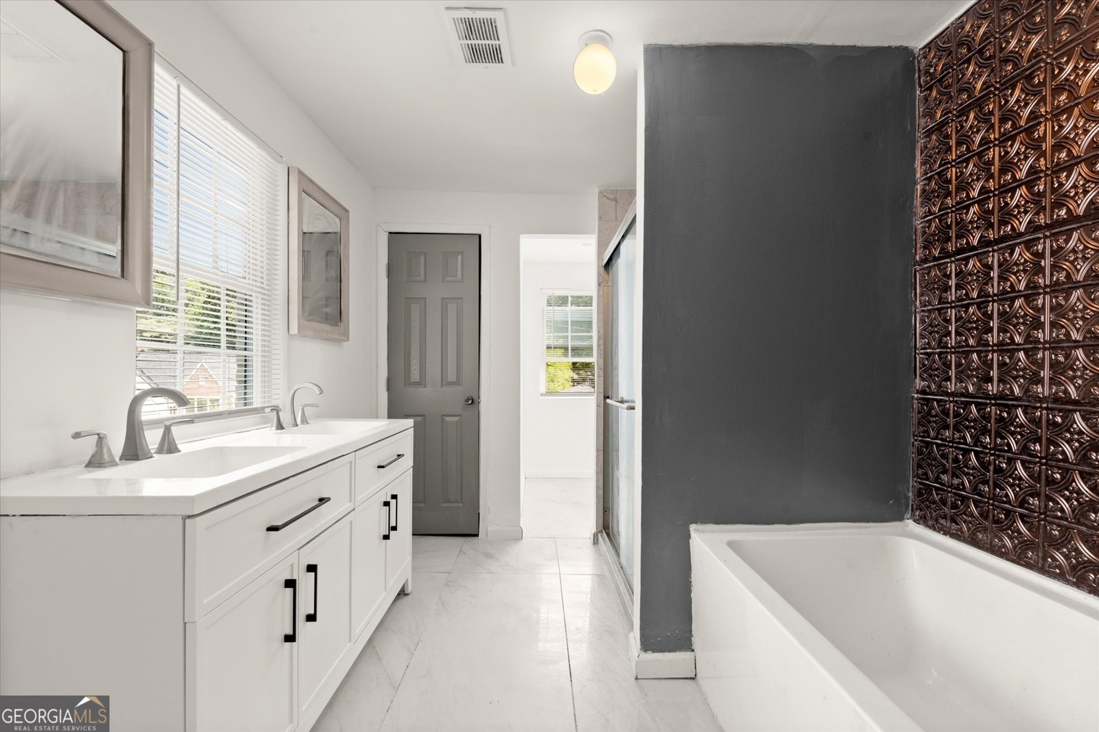 1322 Thurgood Street Atlanta - Photo 32