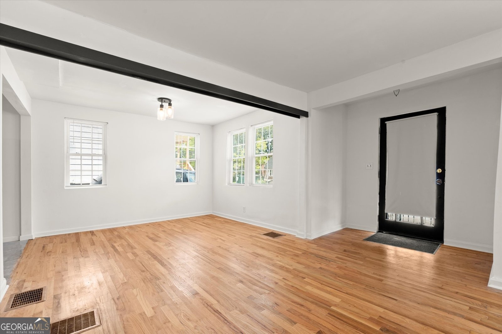 1322 Thurgood Street Atlanta - Photo 8