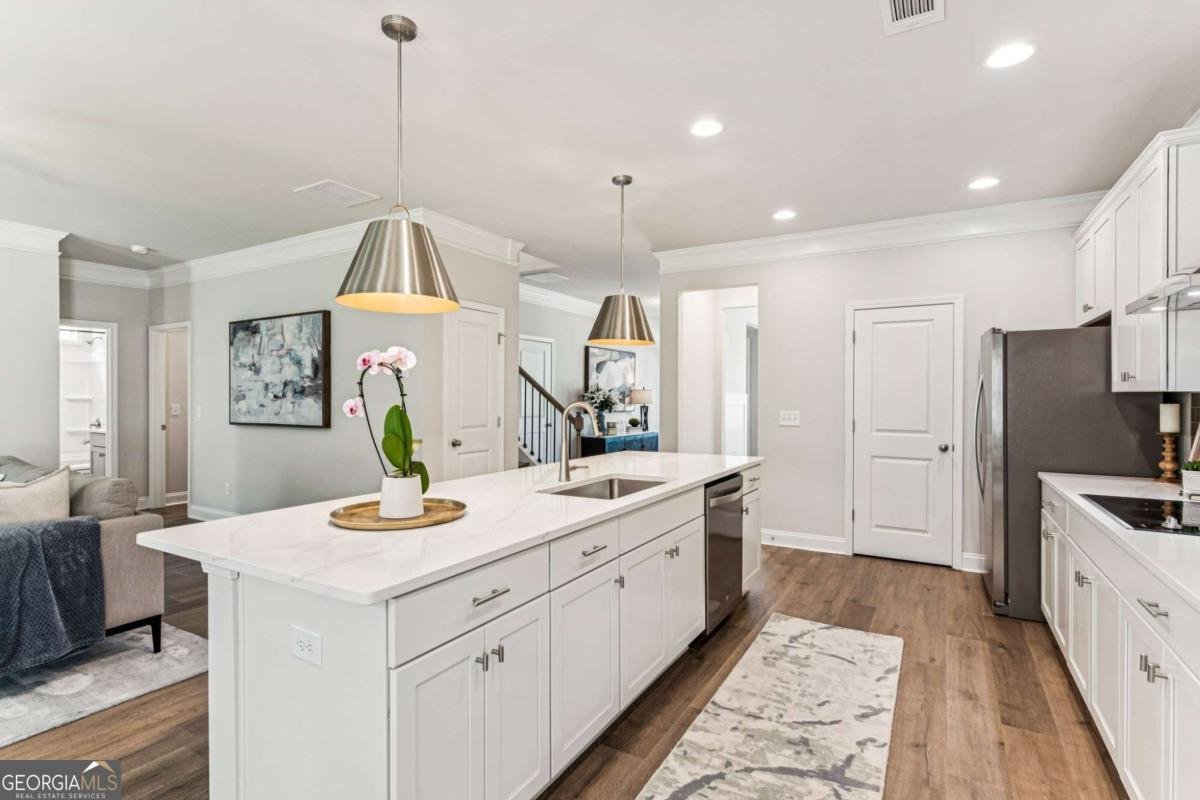 5557 Keswick Drive Flowery Branch - Photo 14