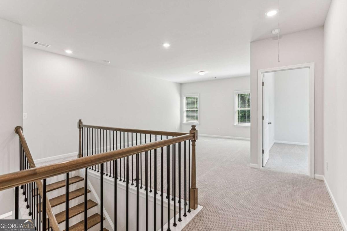 5557 Keswick Drive Flowery Branch - Photo 22