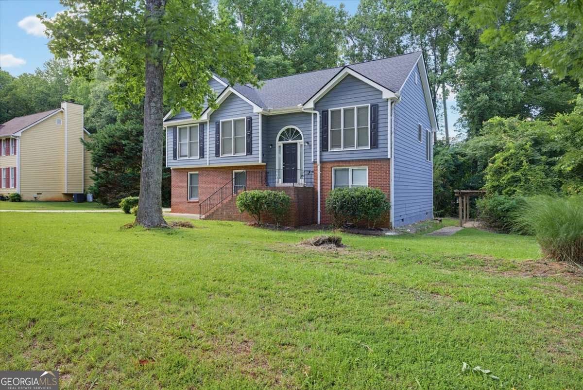 10 Fairhaven Court Covington - main photo