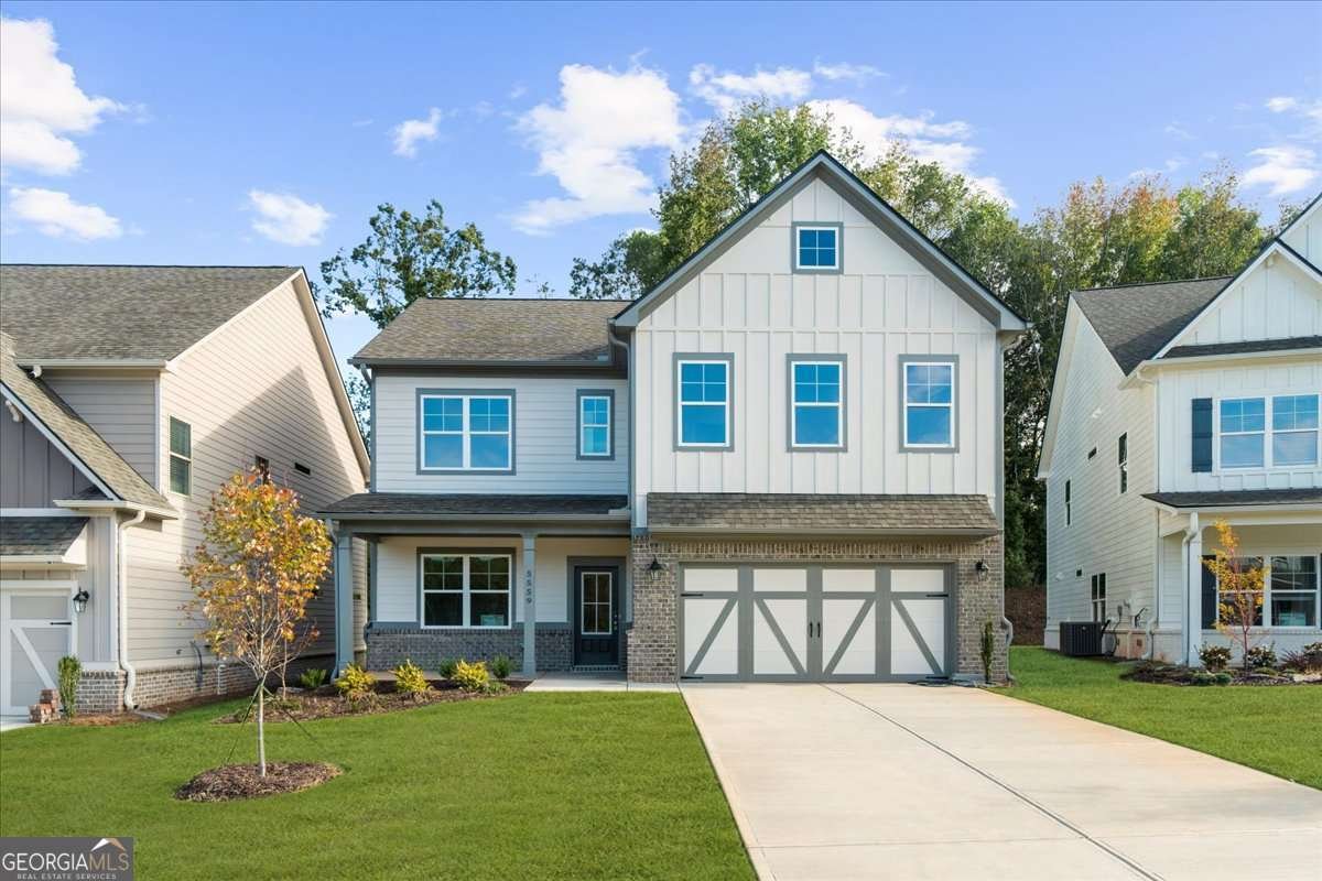 5582 Overview Drive Flowery Branch - main photo