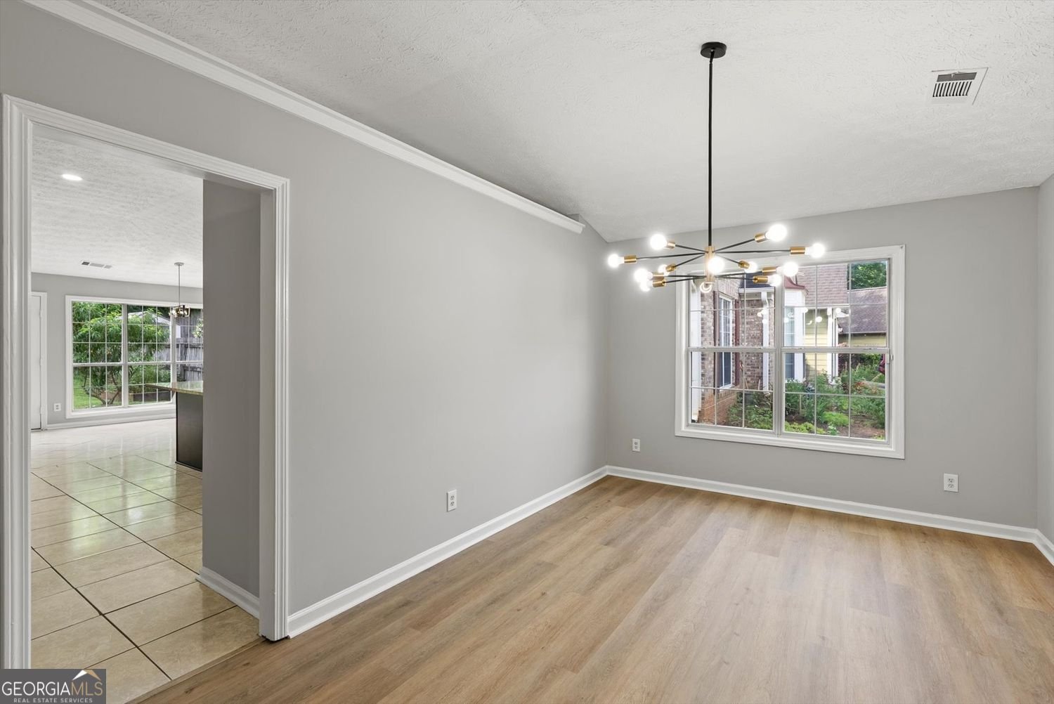 4680 Sterling Oaks Court Lilburn - Photo 12