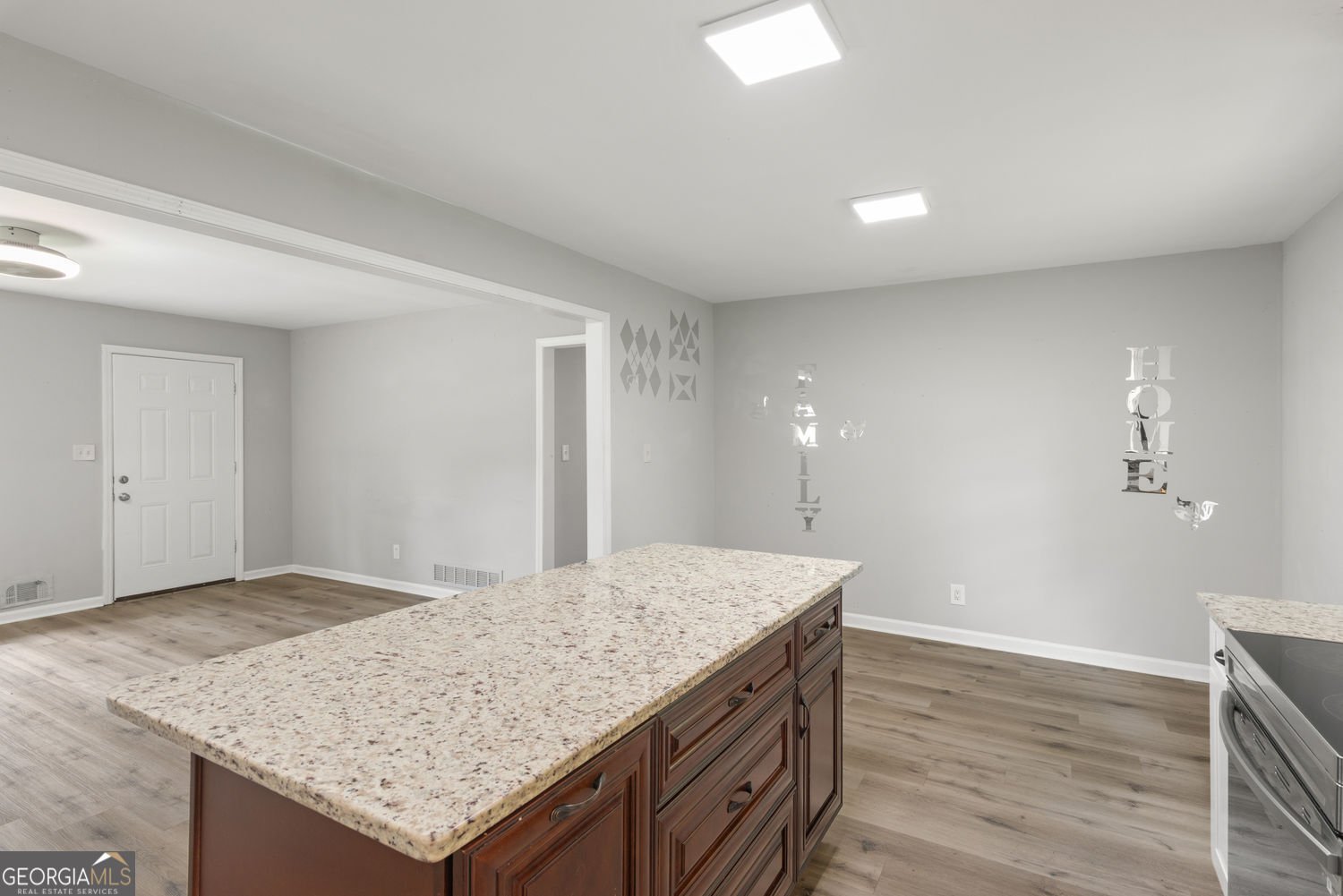 4325 Hiram Lithia Springs Road Powder Springs - Photo 8
